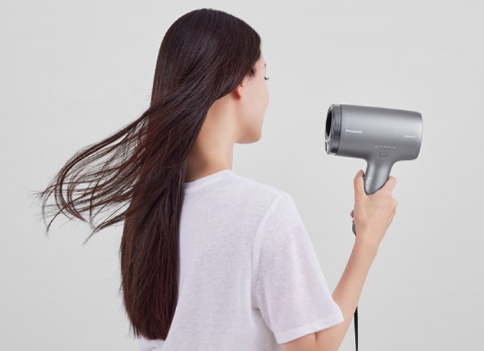 ヘアードライヤー ナノケア